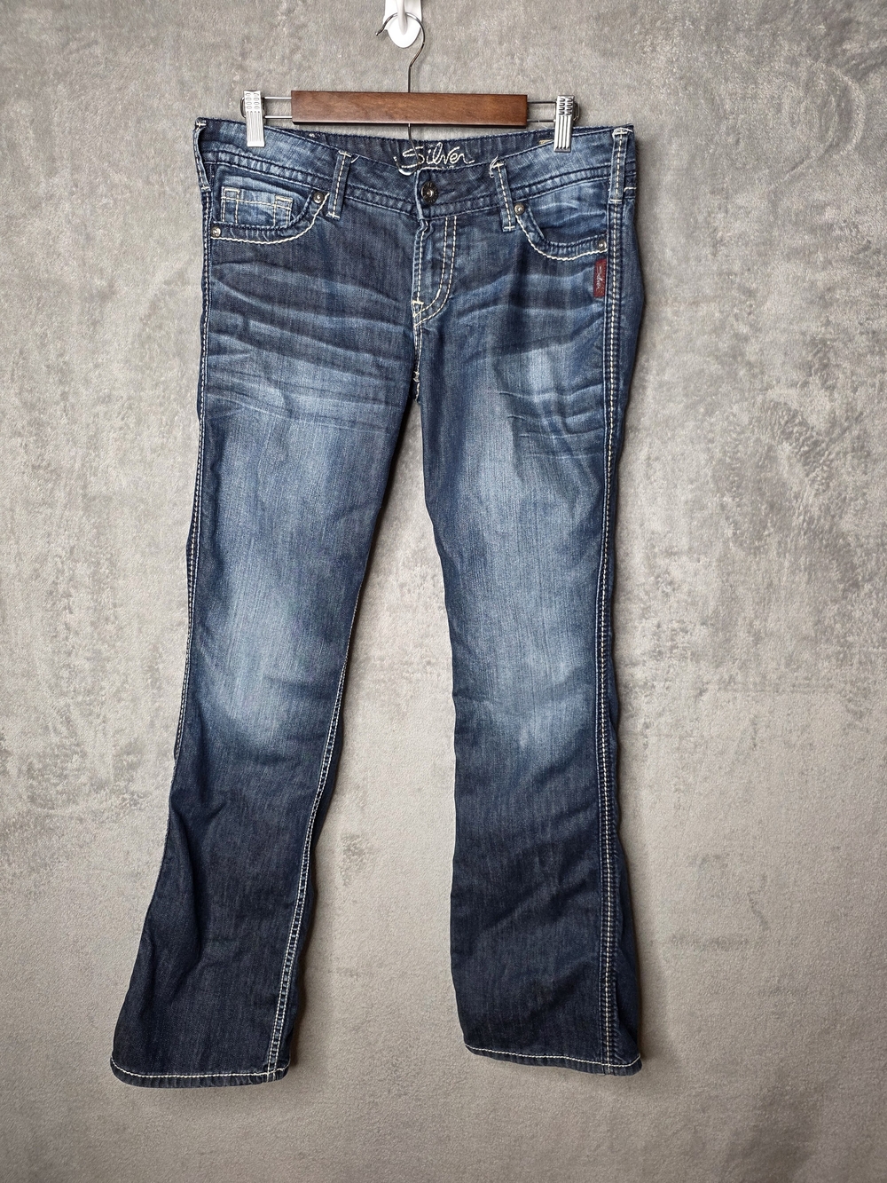 Silver Jeans Co. Twisted Bootcut Jeans W30 L33 Dark Wash Denim